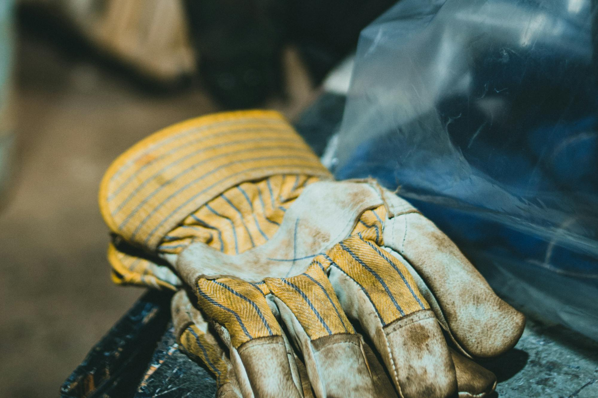 Luvas de proteção resistentes a cortes para trabalhar com vidro partido